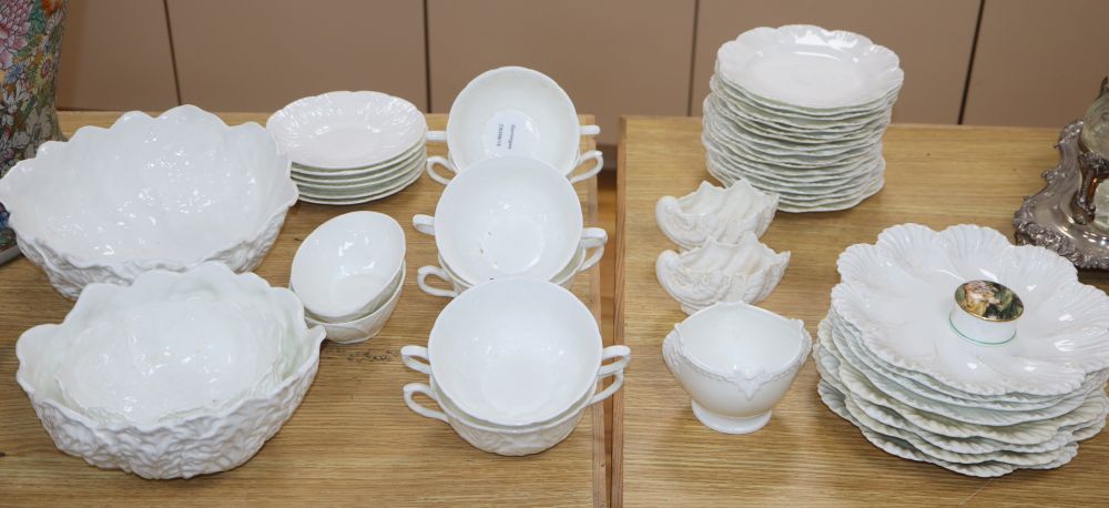 A Coalport cabbage leaf dinner service